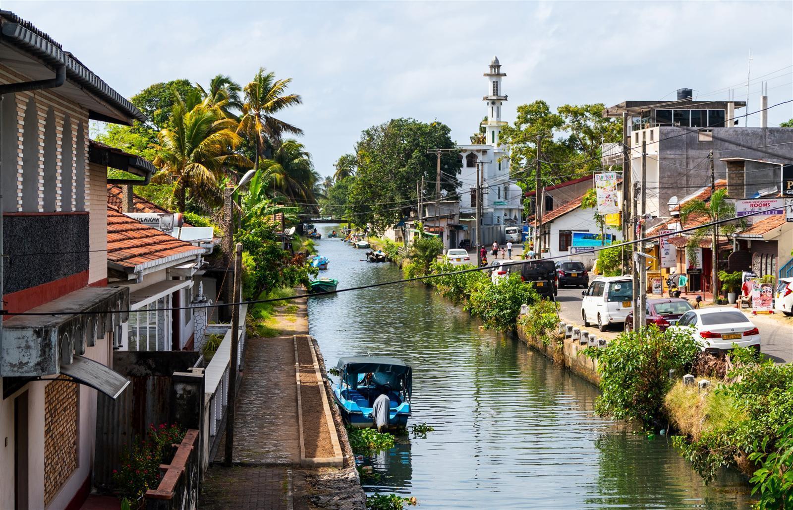 Dutch Canal